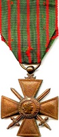 photo of French Croix Le Guerre medal